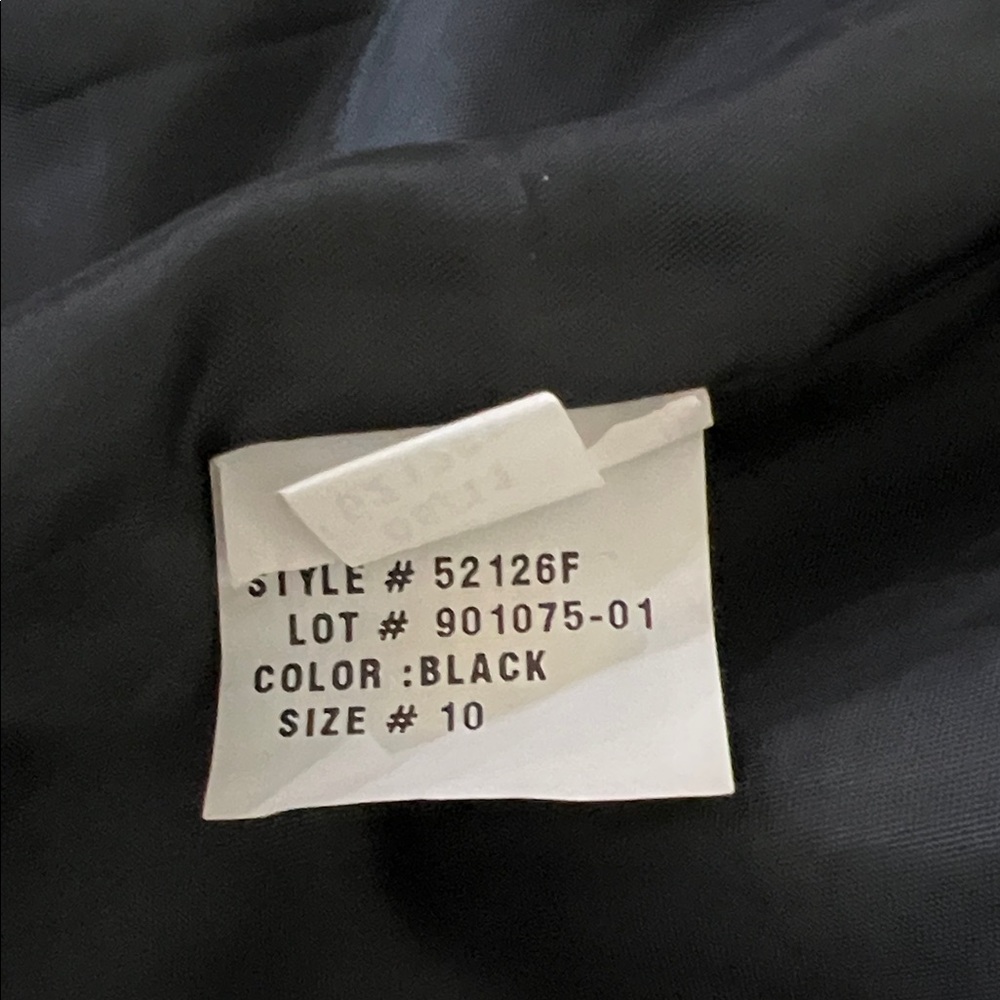 Tahari Black Pea Coat with Faux Fur Collar Sz 10 - NEW - Picture 5 of 8